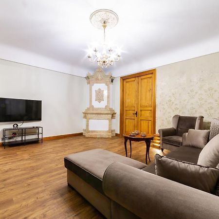 Ancient Storie'S Ap 65Sqm Renovated Free Parking Lägenhet Riga Exteriör bild